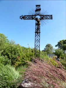 Doulaincourt, croix de chemin à coté du cimetière