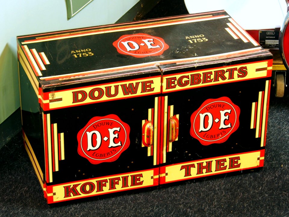 Douwe Egberts tin