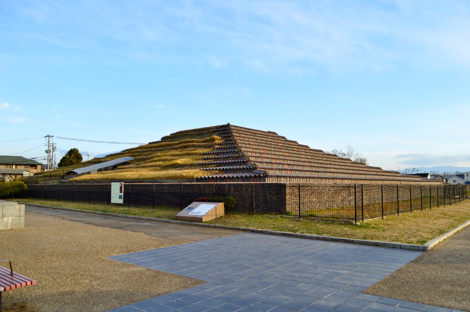 Dotou, zenkei-1
