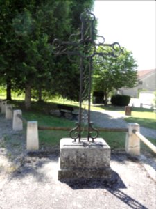 Doulaincourt, rue du Capitaine Chaudron, croix