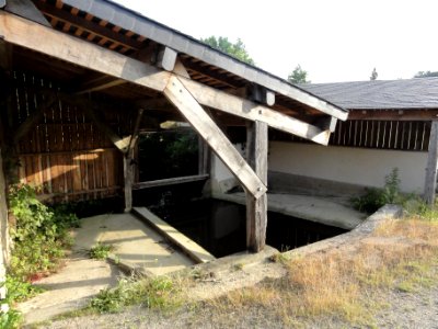 Douillet (Sarthe) lavoir sur l'Orthe