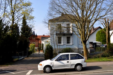 Dornholzhausen, Lindenallee 17