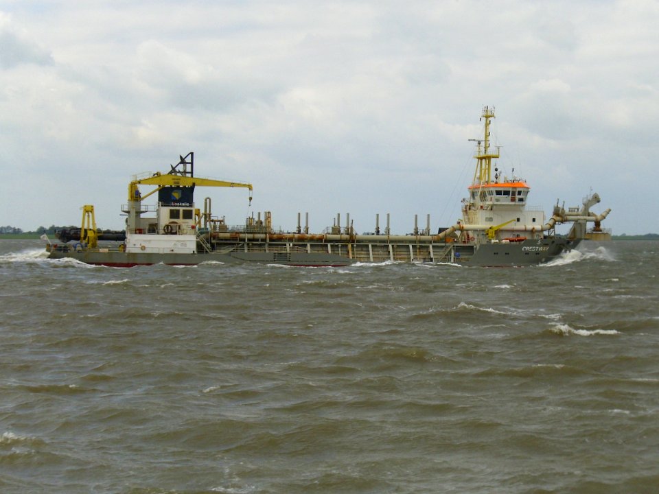 Dredger Crestway 2012-06-17 (2)