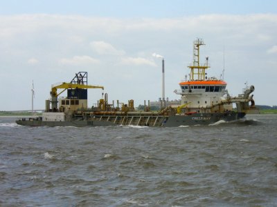 Dredger Crestway 2012-06-17 (1)