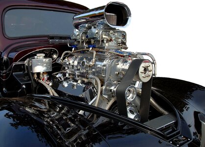 Motor mechanic vehicle