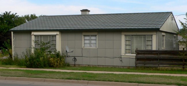 Drees Lustron house from SW 1