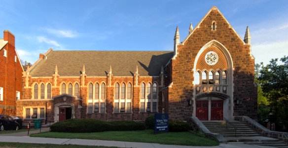 Dormont Presbyterian Church, Dormont, 2015-08-05, 01