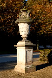 Dresden großer garten brühlsche vase süd ost photo