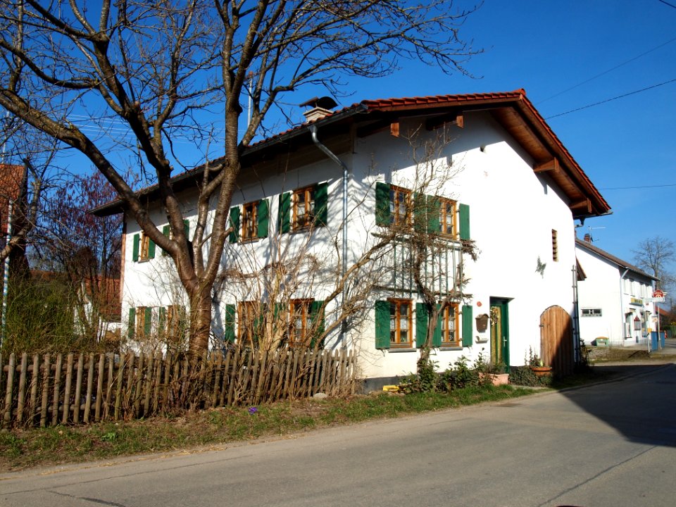 Dorfstrasse 4, (Oberdießen)