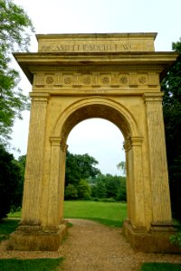 Doric Arch, Stowe - Buckinghamshire, England - DSC07421