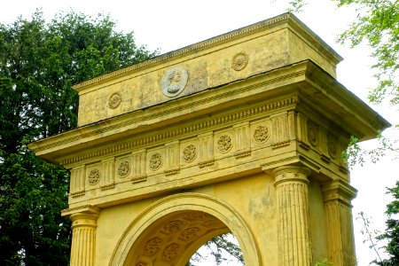 Doric Arch, Stowe - Buckinghamshire, England - DSC07417
