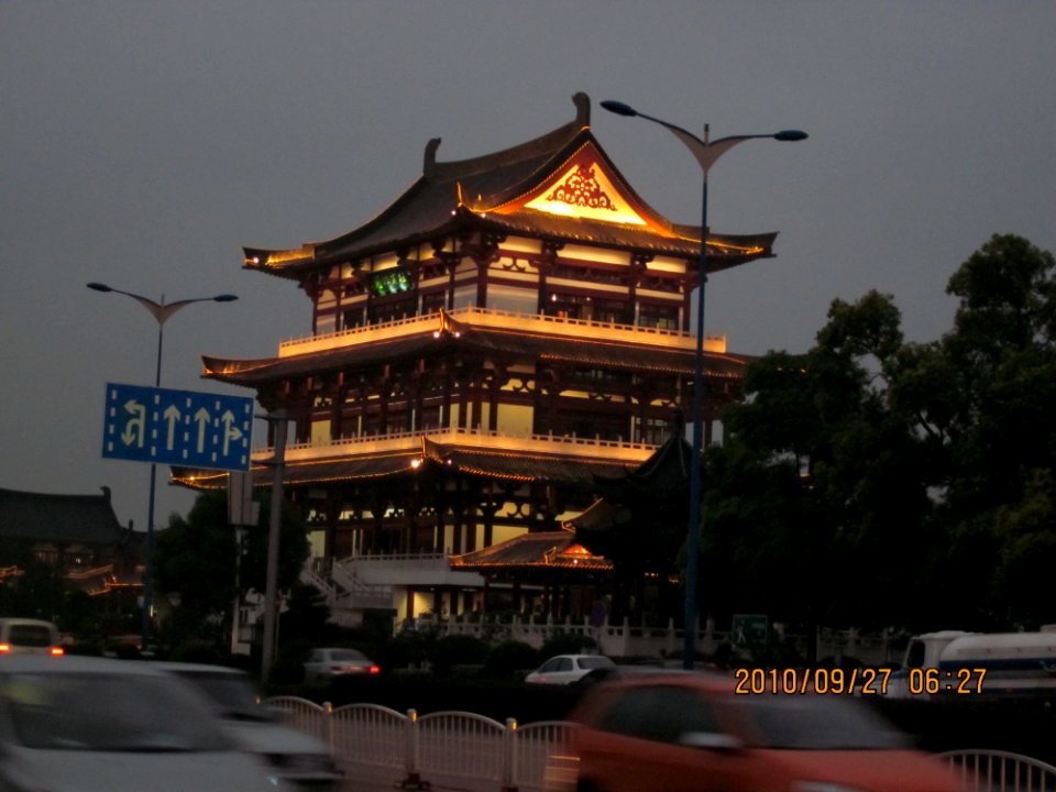 Du Fu Jiang Ge (Riverside Pavilion of Du Fu), 2010092707
