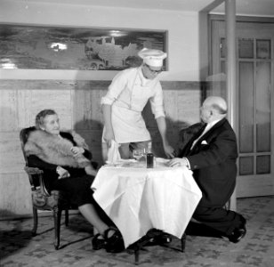 Duitse cabaretier en componist Rudolf Nelson (April 4, 1878—Februari 5, 1960) en, Bestanddeelnr 252-0251