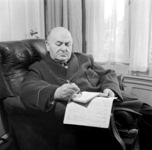 Duitse cabaretier en componist Rudolf Nelson (April 4, 1878—Februari 5, 1960) co, Bestanddeelnr 252-0226