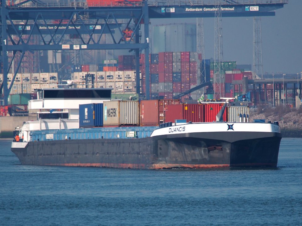 Duancis ENI 02332192, Hartelhaven, Port of Rotterdam, pic2
