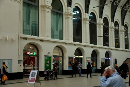 DSC 2211 Dresden Hauptbahnhof february 2018 photo