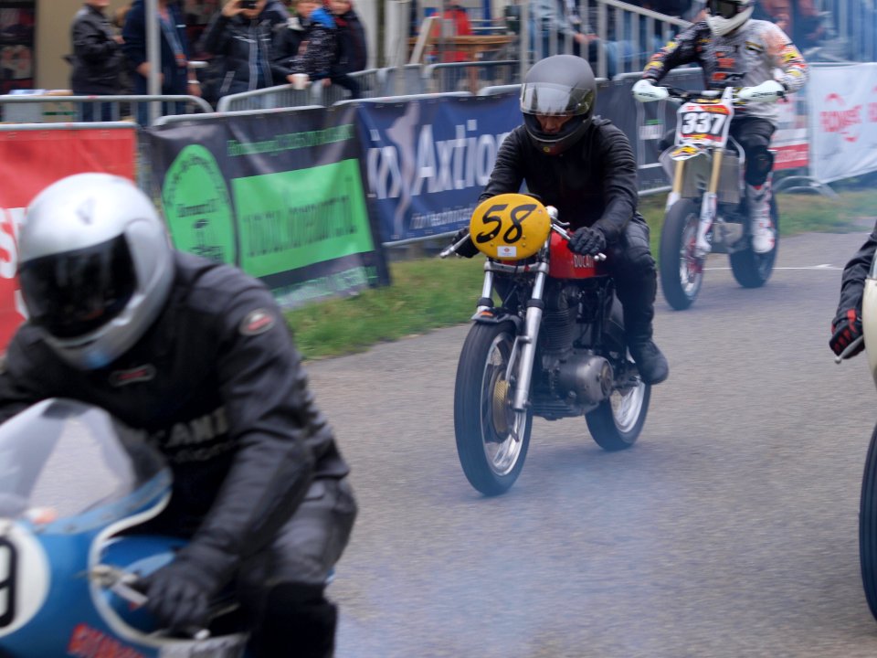 Ducati No58 at the start