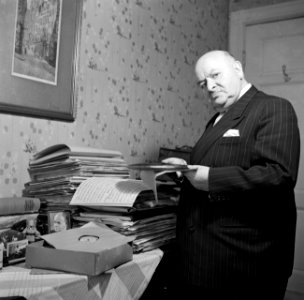 Duitse cabaretier en componist Rudolf Nelson (April 4, 1878—Februari 5, 1960) po, Bestanddeelnr 252-0229