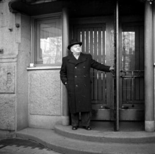 Duitse cabaretier en componist Rudolf Nelson (April 4, 1878—Februari 5, 1960) bi, Bestanddeelnr 252-0234