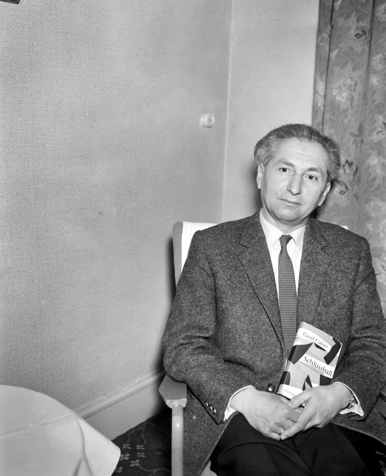Duitse schrijver Gerd Gaiser in Amsterdam, Bestanddeelnr 911-0450
