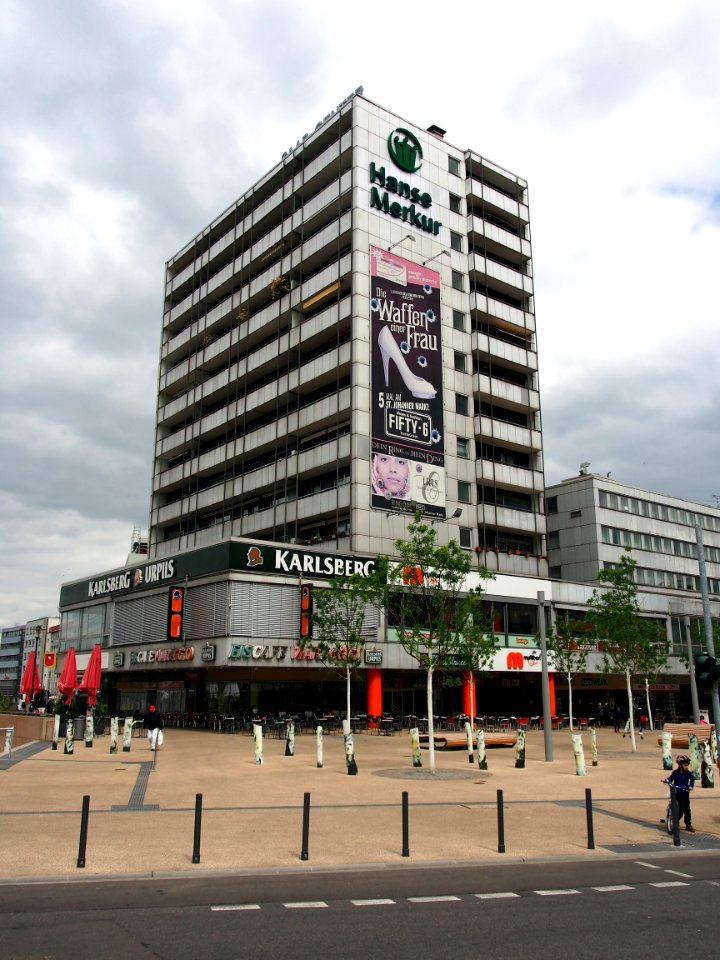 Dudweilerstrasse und Berliner pomenade mit Hanse Merkur, bild1