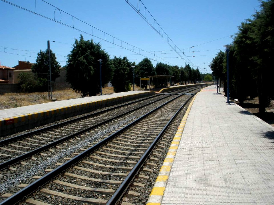 Dueñas - Estacion de Adif 6