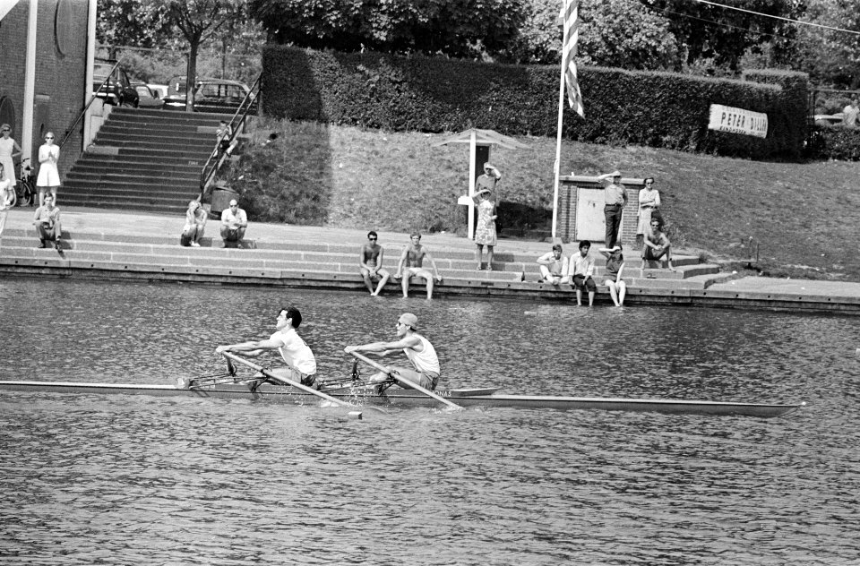 Dubbel twee winnaar Pensioen en van der Hoog (AesopusNautilus) in actie, Bestanddeelnr 922-6939