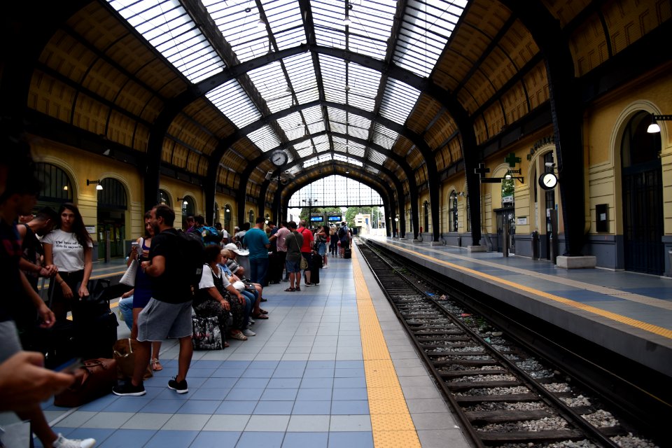 DSC 3132 piraeus station 2018