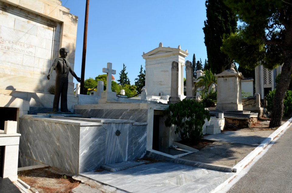 DSC-0068-first-cemetery-athens-2017