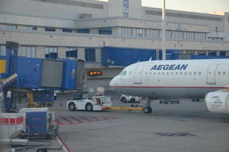 DSC-00722-athens-international-airport-aegean-airlines-august-2017