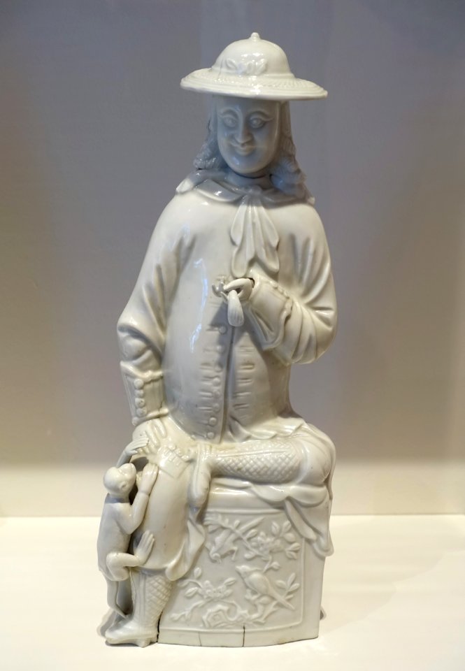Dutch merchant with a monkey, Dehua ware, China, Qing dynasty, late 17th to early 18th century AD, porcelain - John and Mable Ringling Museum of Art - Sarasota, FL - DSC00690