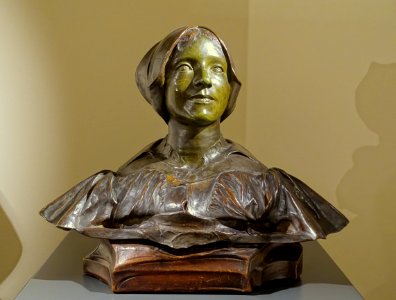 Dutch woman, by Jean-Joseph Carriès, 1893, bronze - Hessisches Landesmuseum Darmstadt - Darmstadt, Germany - DSC00643