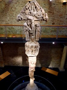 Durango - Museo Kurutzesantu (antigua Ernita de la Vera Cruz) y Cruz de Kurutziaga 16