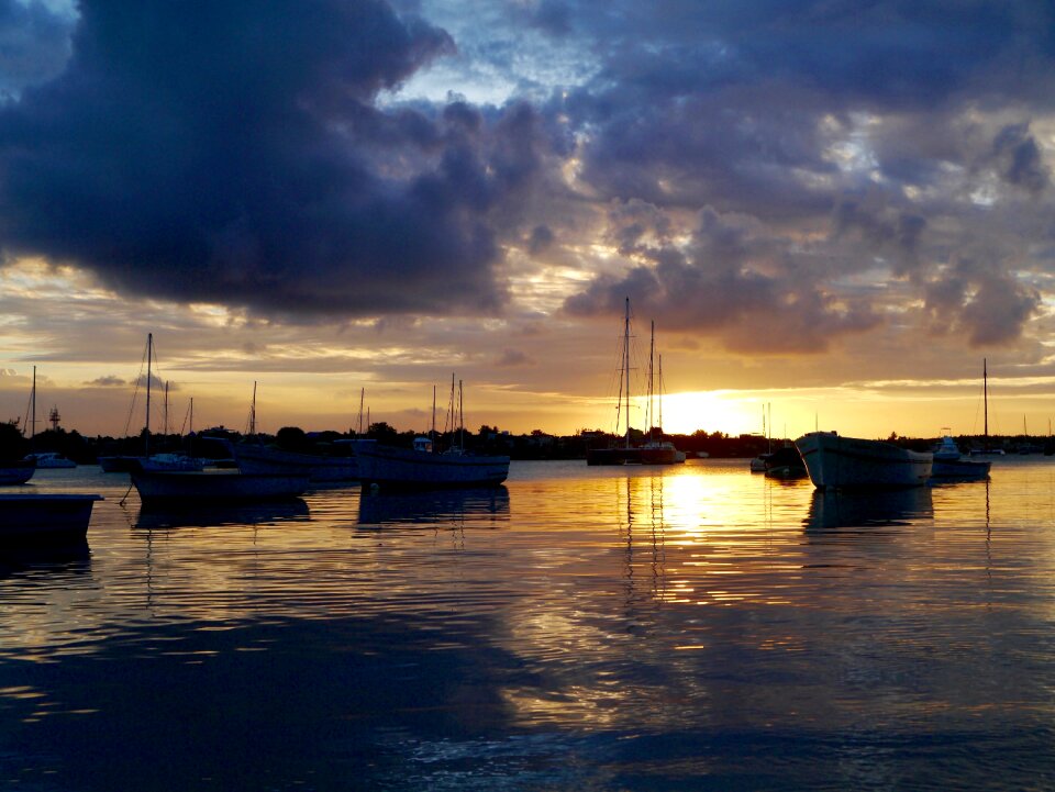 Sea boats mood