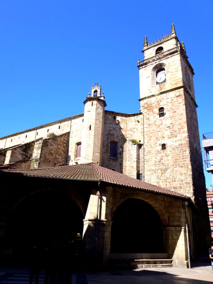 Durango - Iglesia de Santa María de Uribarri, exteriores 10