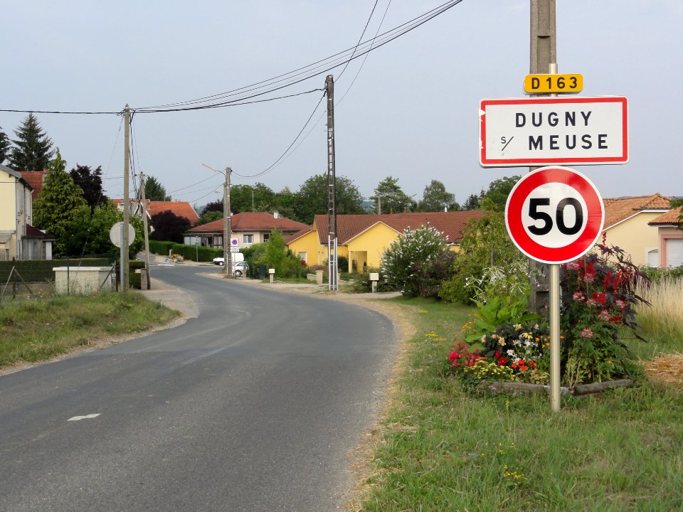 Dugny-sur-Meuse (Meuse) city limit sign