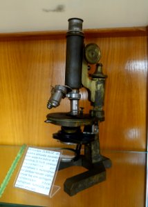Dumaige microscope - Museu Botânico da Universidade de Coimbra - University of Coimbra - Coimbra, Portugal - DSC08994