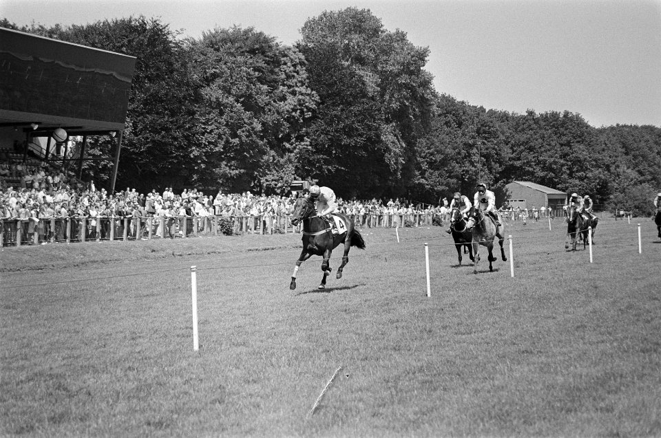 Duindigt, sprintkampioenschap van Nederland nr. 4 King wint met grote voorspron, Bestanddeelnr 931-5933