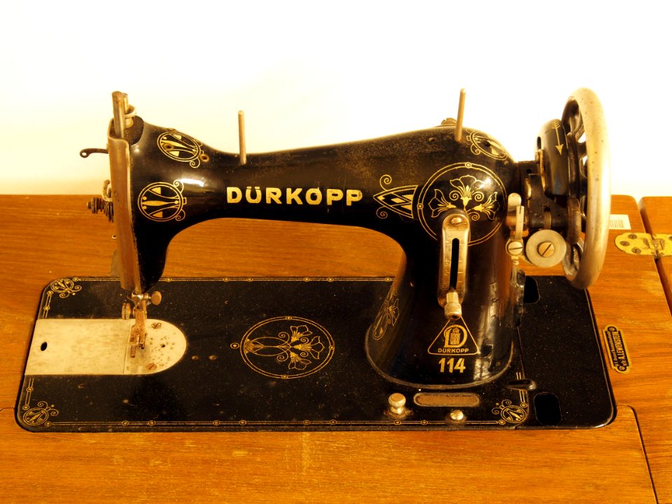 Duerkopp naehmachine, Geniemuseum, Vught
