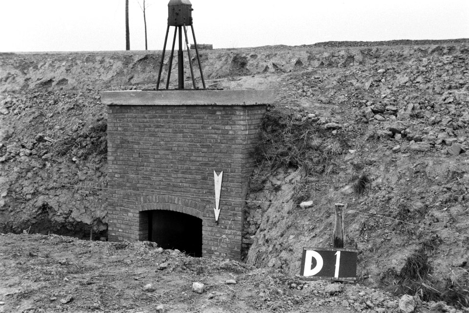 Duiker en sluis te Driewegen (ruilverkaveling Ellewoutsdijk), Bestanddeelnr 170-1794
