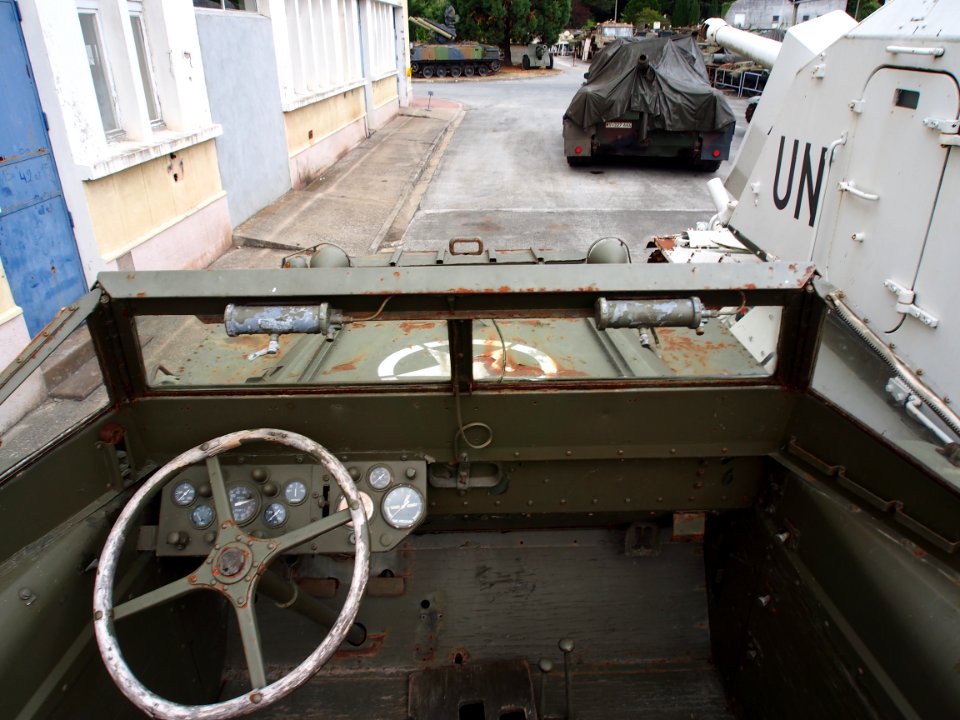 DUKW in the Musée des Blindés, France, pic-2