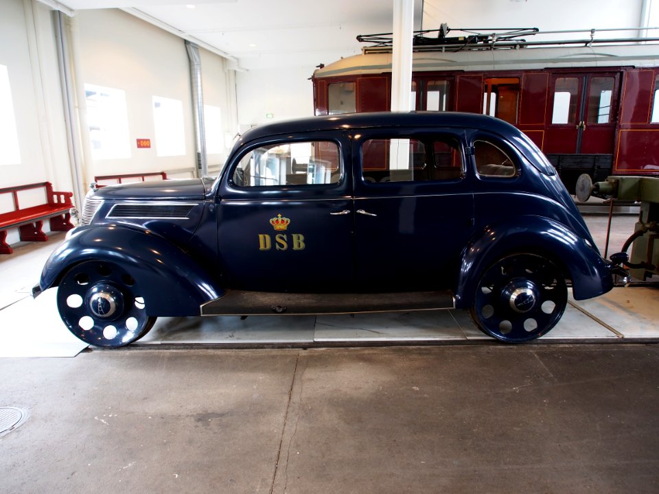 DSB Ford V8 pic7