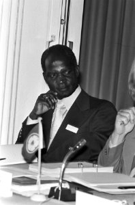 Ds Jadah Kivovek uit Tanzania, Bestanddeelnr 928-1084