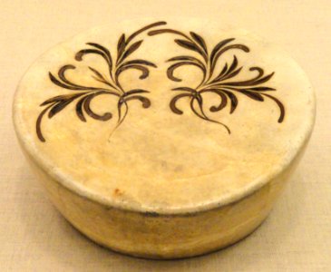 Drum-Shaped Pillow, 12th century, Jin Dynasty, China, cizhou-type ware, stoneware with floral design in underglaze iron-brown paint - Art Institute of Chicago - DSC00274