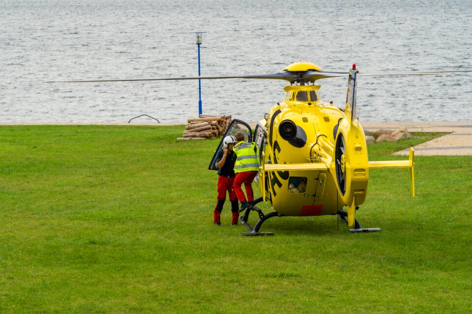 Air rescue use doctor on call