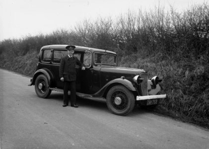 Driver and car (1294844)