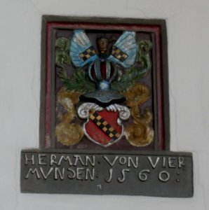 Dringenberg - Kirche - Wappenstein Hermann von Viermund