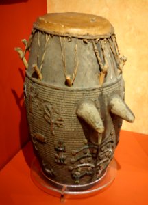 Drum, Nana Osei Bonsu, Asante - Glenbow Museum - DSC00500