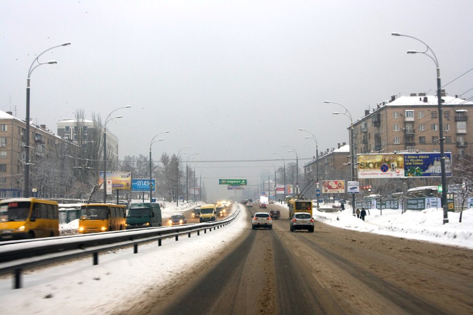 Druzhby Narodiv Boulevard, Kyiv 4