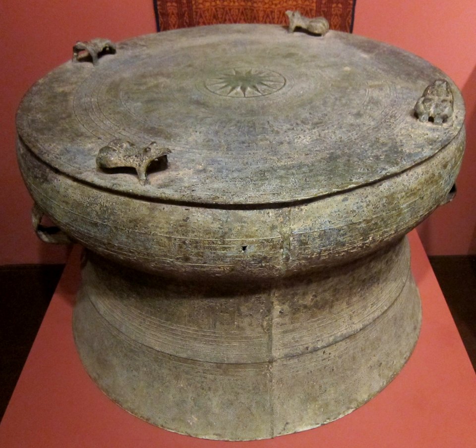 Drum, Dongson people, 4th century CE, bronze, Honolulu Museum of Art